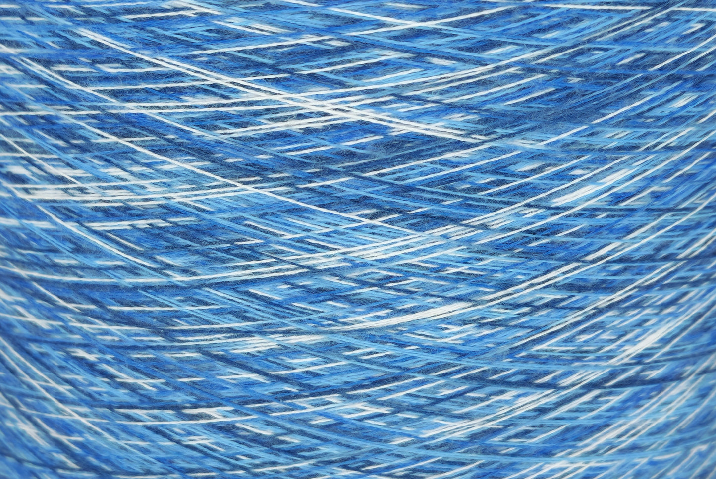 Regenbogengarn Blau weis