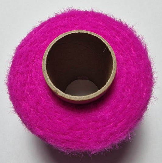 Sale Flauschgarn Fuchsia mit 1500 Meter 1 Fädig 100% Polyamid